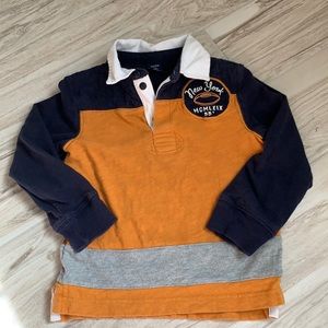 • Gap colorblock varsity 🏈 shirt, 5 •